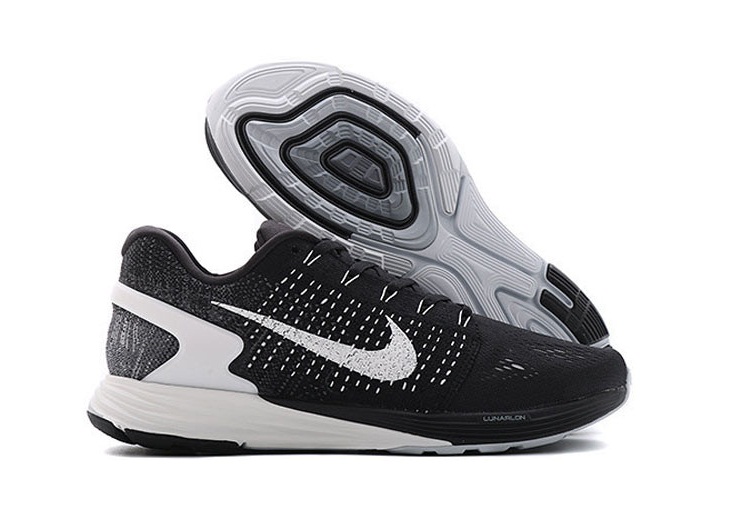 lunarglide running shoes